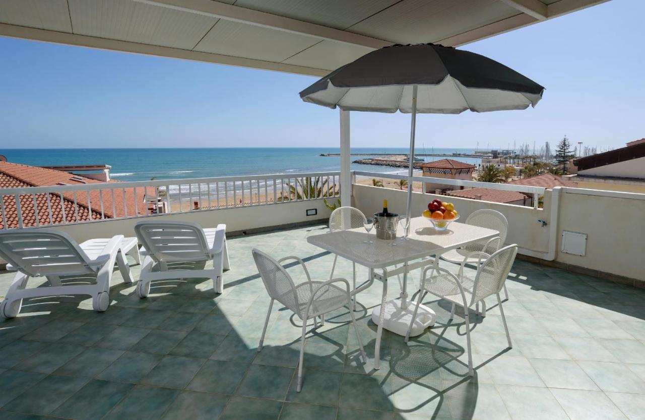 Archimede, Appartamento Con Vista In Centro A Marina Di Ragusa Exteriér fotografie