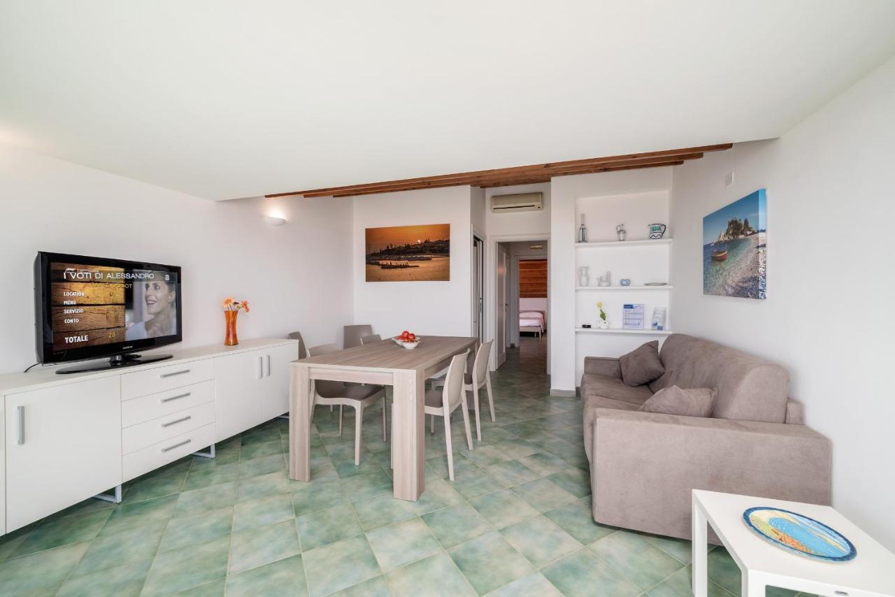Archimede, Appartamento Con Vista In Centro A Marina Di Ragusa Exteriér fotografie