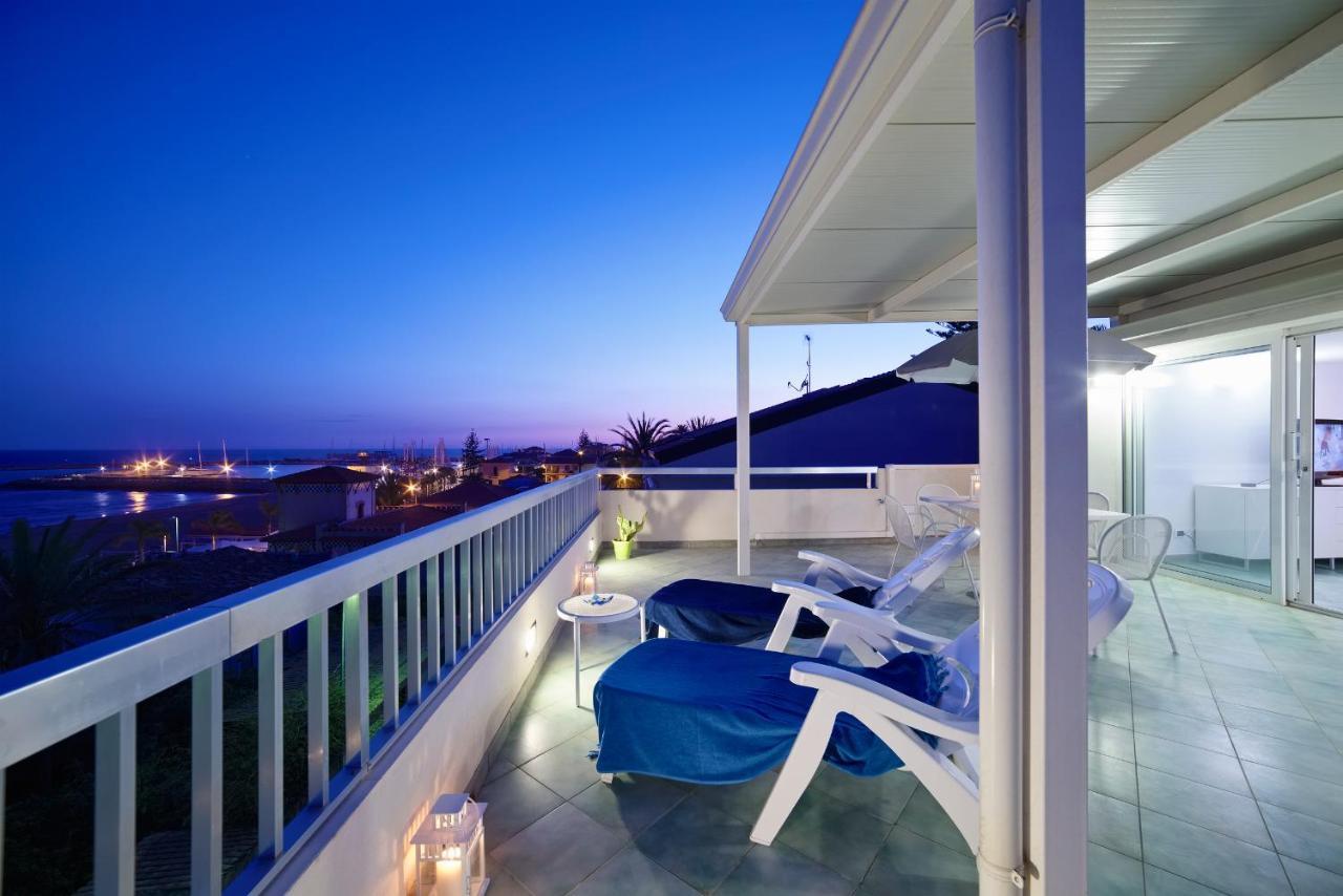 Archimede, Appartamento Con Vista In Centro A Marina Di Ragusa Exteriér fotografie